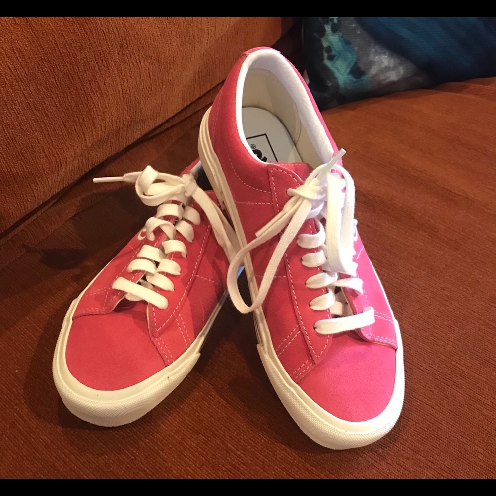 Vans pink size 7.5